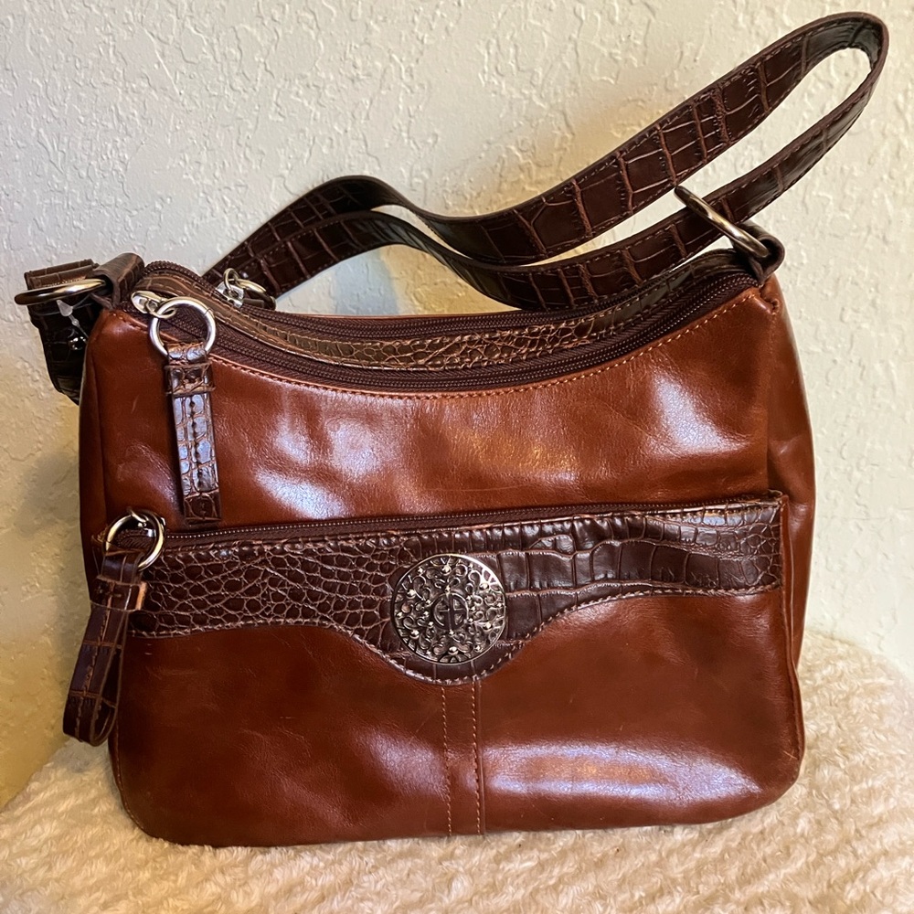 Giani Bernini Soft Leather Brn Shoulder Distressed Med Handbag 12”x8”x5” W/ Tags